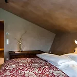 Gut Sonnenhausen 3* 글론